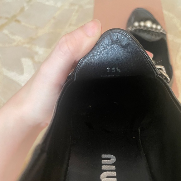 Miu Miu black patent loafers with pearl detail - Picture 9 of 11